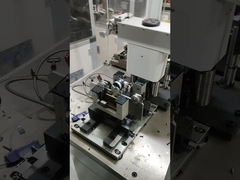 Dua Stasiun Horisontal Power Tool Outer Rotor Otomatis Balancing Machine